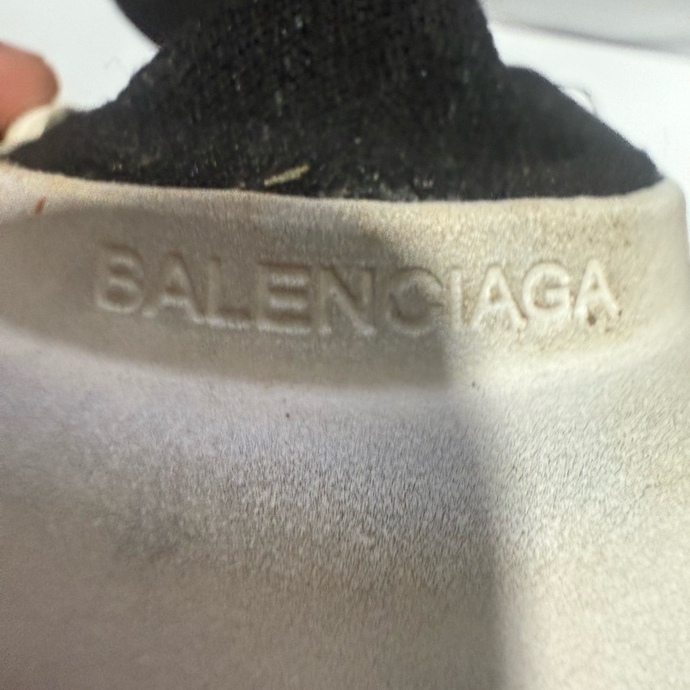 Balenciaga Men's speed trainer Black and White Sock Sneakers - Picture 5 of 7
